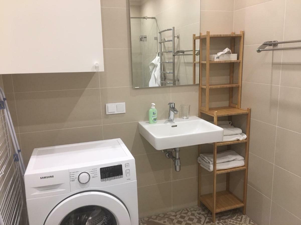 Modern Holiday Apartment วิลนีอุส ภายนอก รูปภาพ